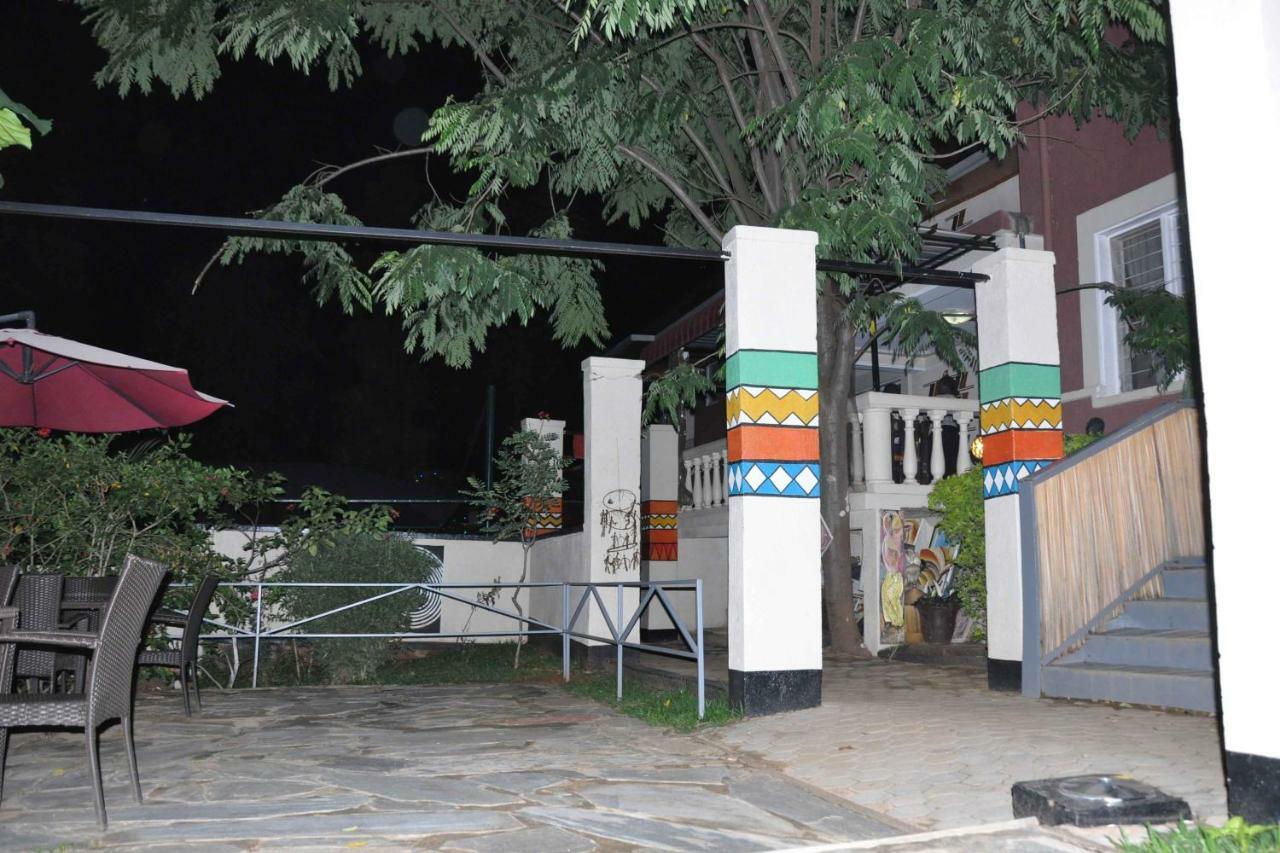 Zebra Boutique Hotel Kigali Exterior photo
